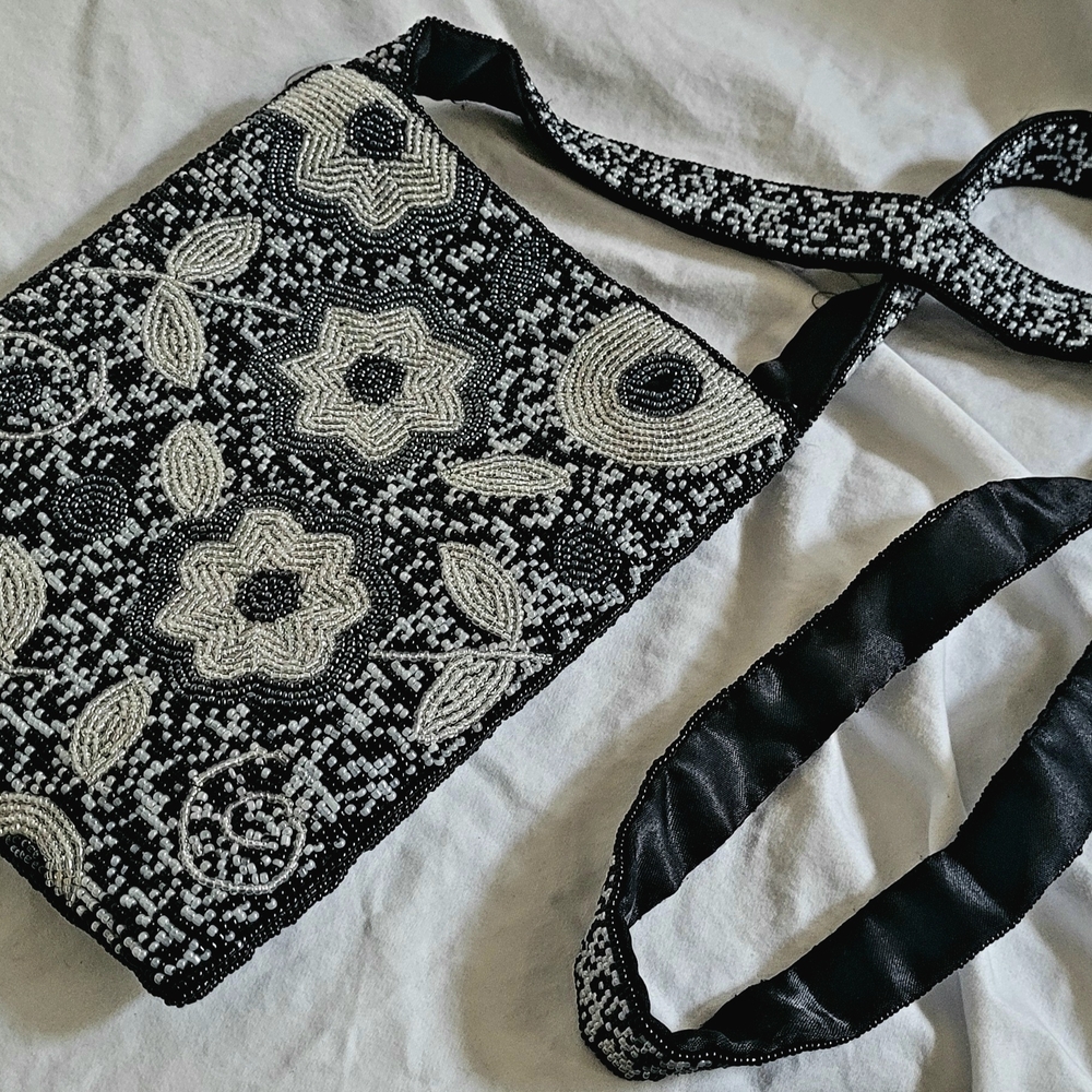 Elegant Black and White Beaded Shoulder Bag